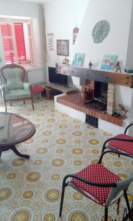 فيلا Stone House In Buljarica Petrovac المظهر الخارجي الصورة